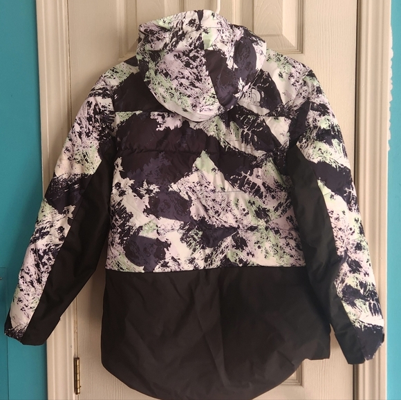 The North Face Girl's Down Winter Hooded Jacket Size XL/14-16 - Picture 3 of 7